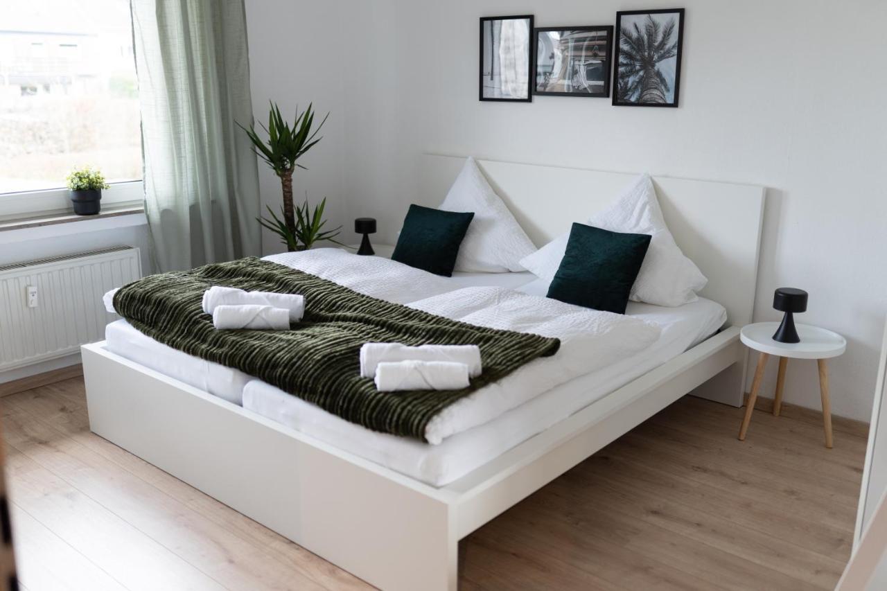 Apart63-Modern-3Room I Smart Tv I Free Parking I Free Wifi 哈姆 外观 照片